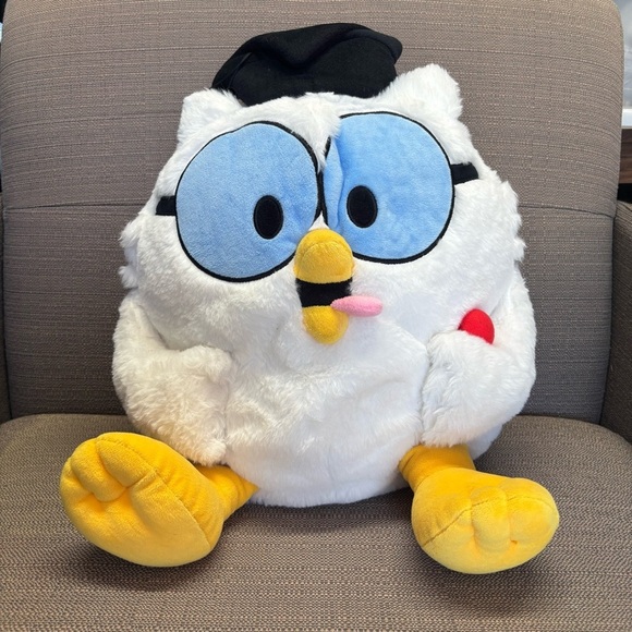 Tootsie Roll Mr. Owl Cute White and Yellow Plush Toy - Picture 1 of 3